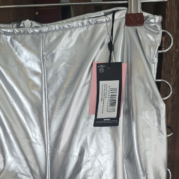 PrettyLittleThing Silver Flare Pants - Picture 3 of 9